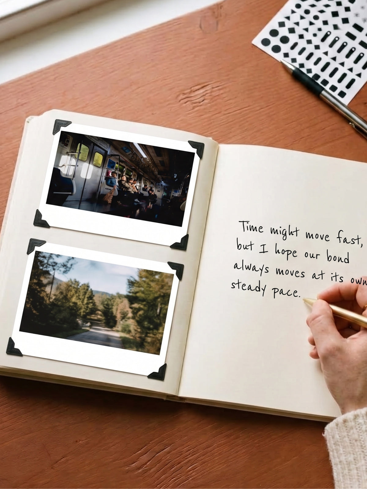 Wide Insta Card