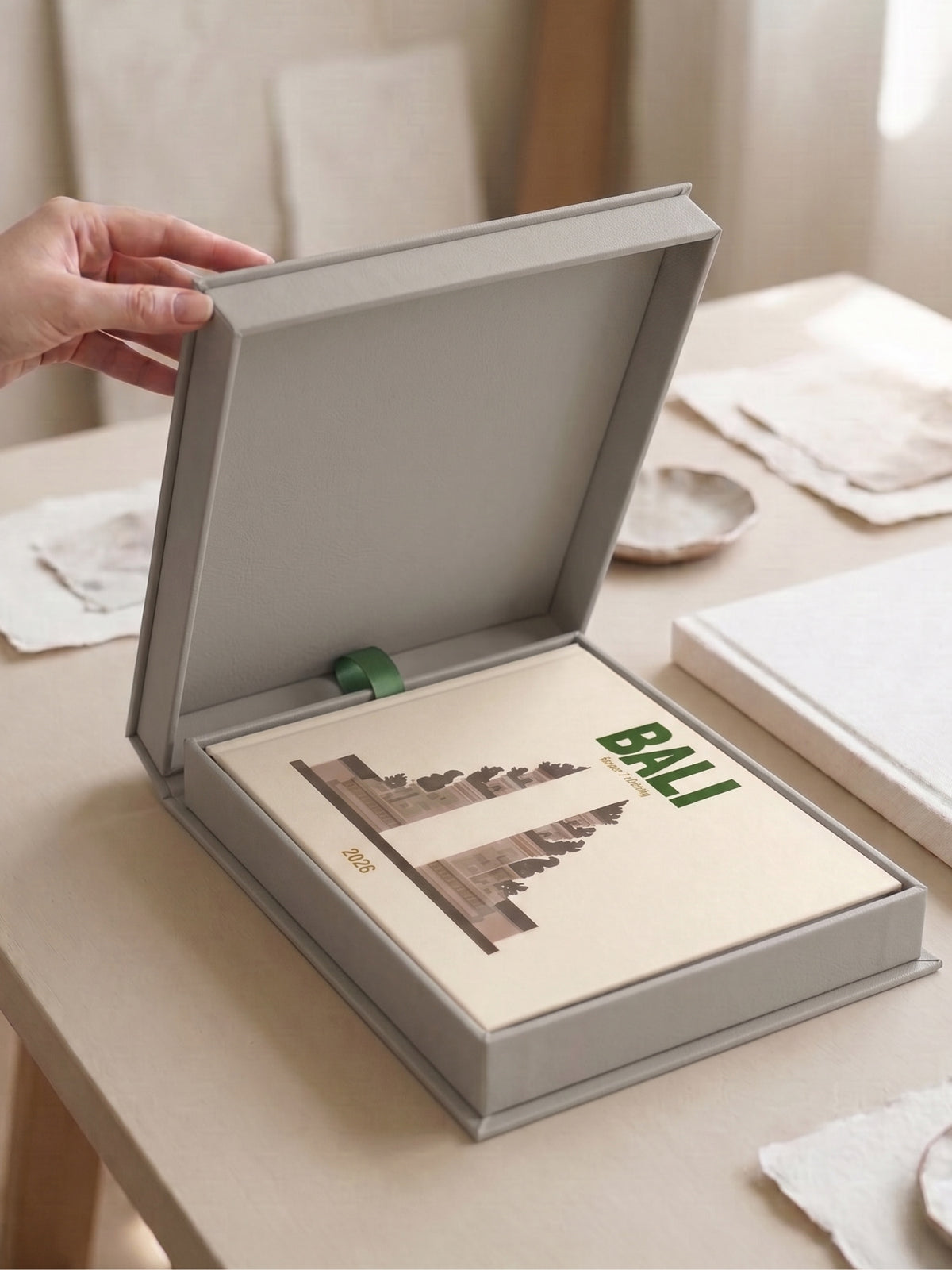 Presentation Box Accessories